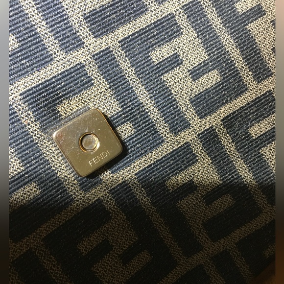 Fendi Vintage Zucca Convertible Clutch Crossbody Shoulder Handbag Small - Picture 9 of 16